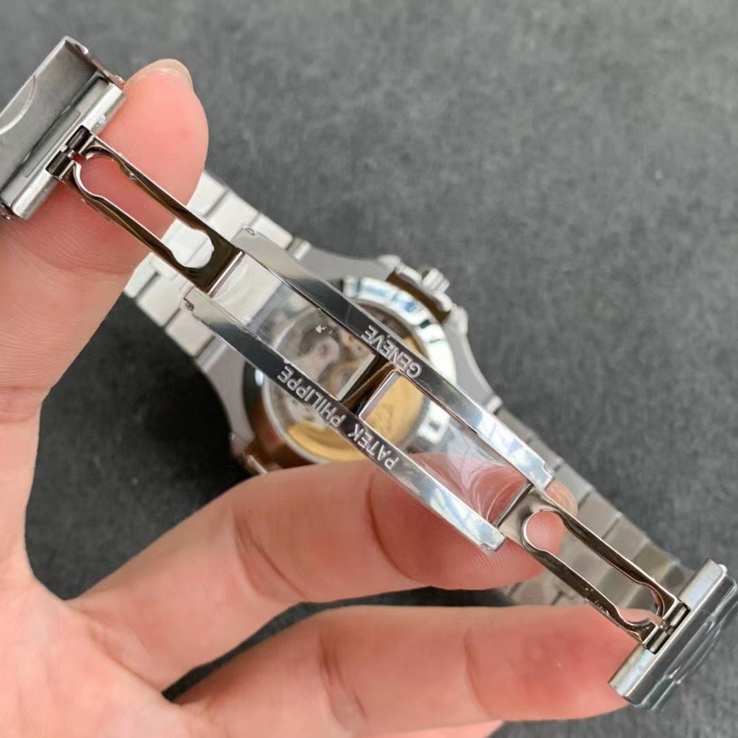 パテック・フィリップ ノーチラス>パテック・フィリップ ノーチラス アニュアルカレンダー 5726/1A-010 - 浦山時計店