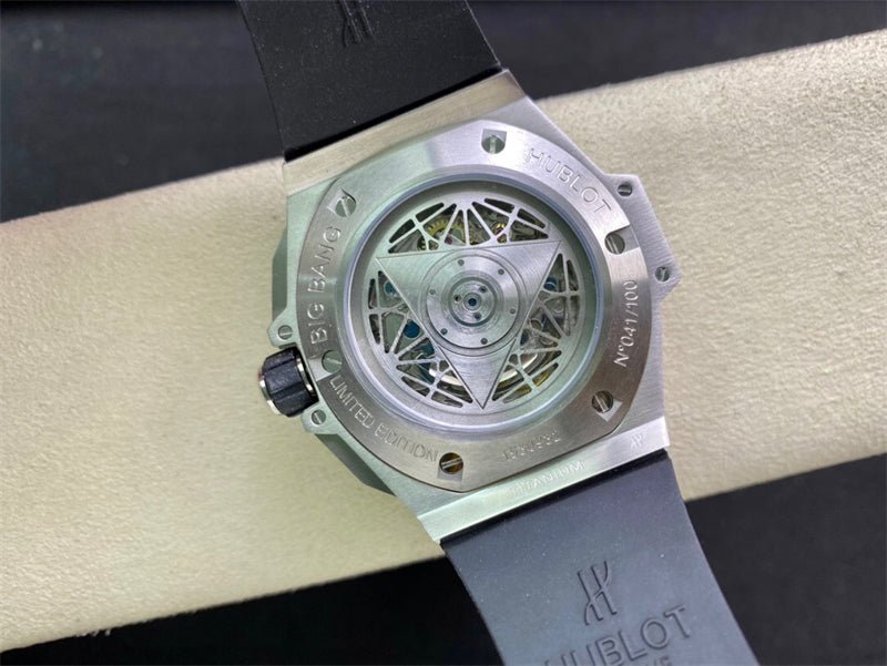 ウブロビッグバン ウニコ サンブルーIIチタニウムブルーパヴェ 418.NX.5107.RX.MXM20 - 浦山時計店