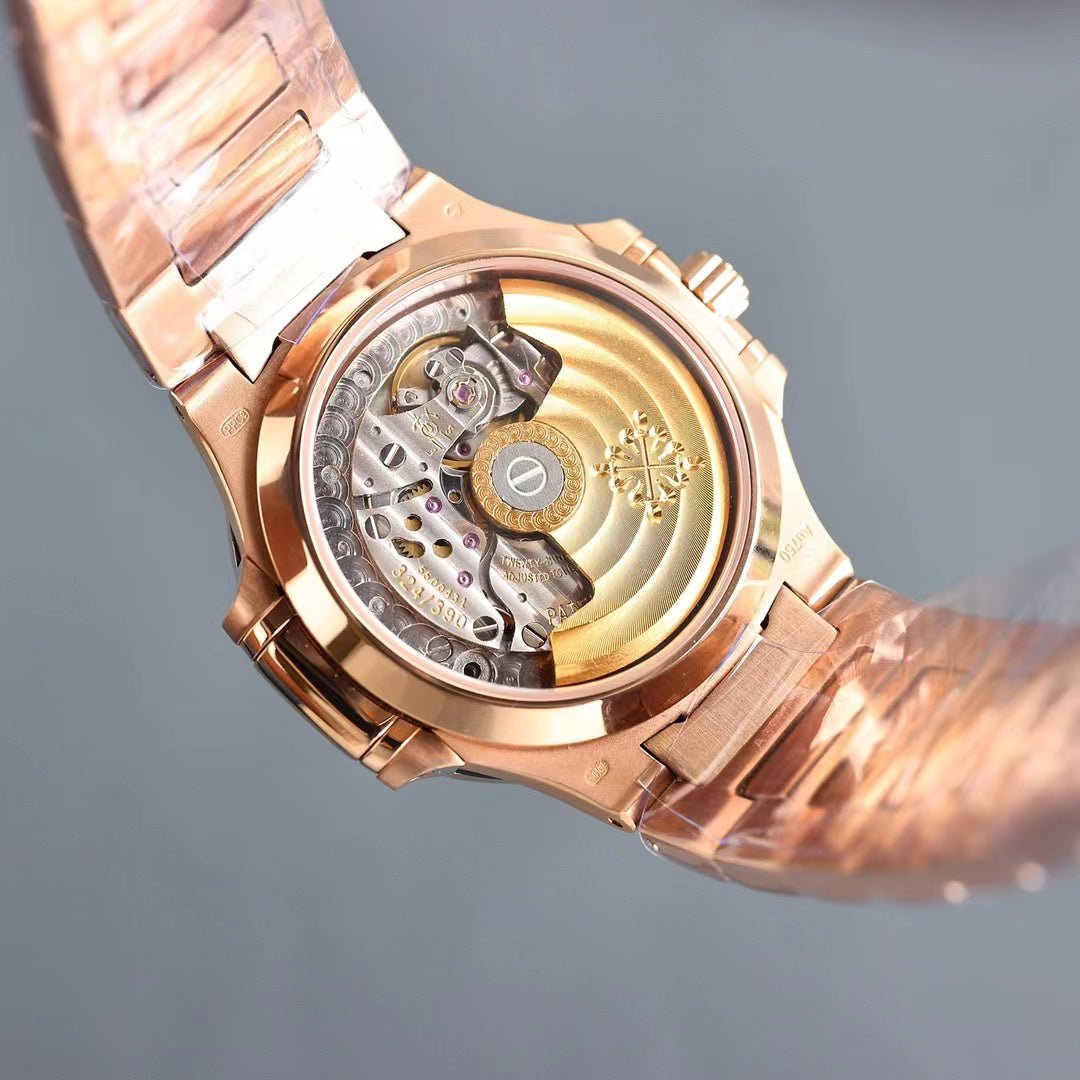 パテックフィリップ ノーチラス PATEK PHILIPPE NAUTILUS 7118/1R-001 - 浦山時計店