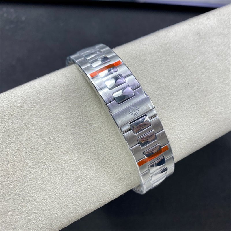 PATEK PHILIPPE&TIFFANYパテック・フィリップ ノーチラス パワーリザーブ&ムーン 5712G/1A-001 - 浦山時計店