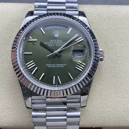 ロレックス デイデイト 40 228236-0008