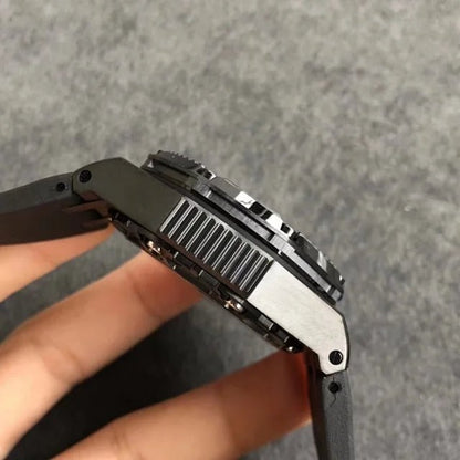 オーデマ ピゲロイヤルオークオフショア サバイバー クロノグラフ 世界1000本限定 26165IO.OO.A002CA.01 - 浦山時計店