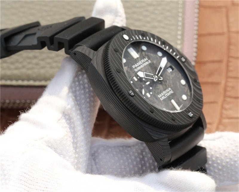 パネライサブマーシブル マリーナ ミリターレ カーボテック世界限定1000本 PAM00979 - 浦山時計店