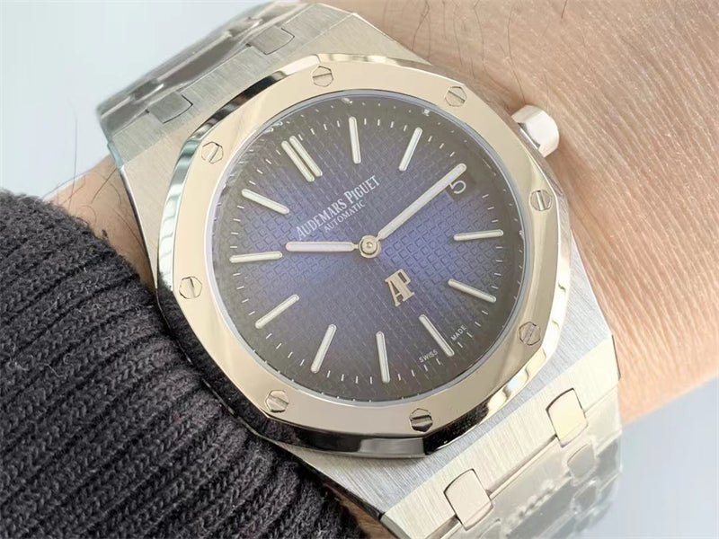 オーデマピゲ ロイヤルオーク エクストラシン ブティック限定 15202IP.OO.1240IP.01スモークブルー - 浦山時計店