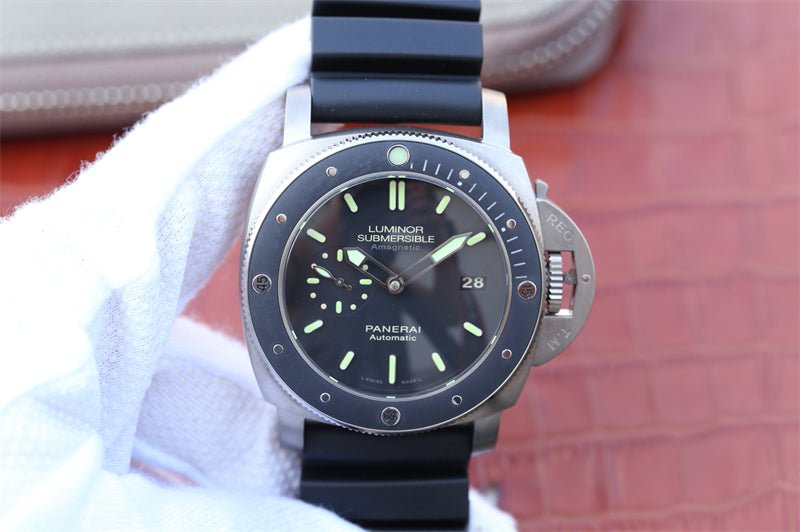 パネライルミノール１９５０ サブマーシブル アマグネティック３デイズ チタニオ PAM00389 - 浦山時計店