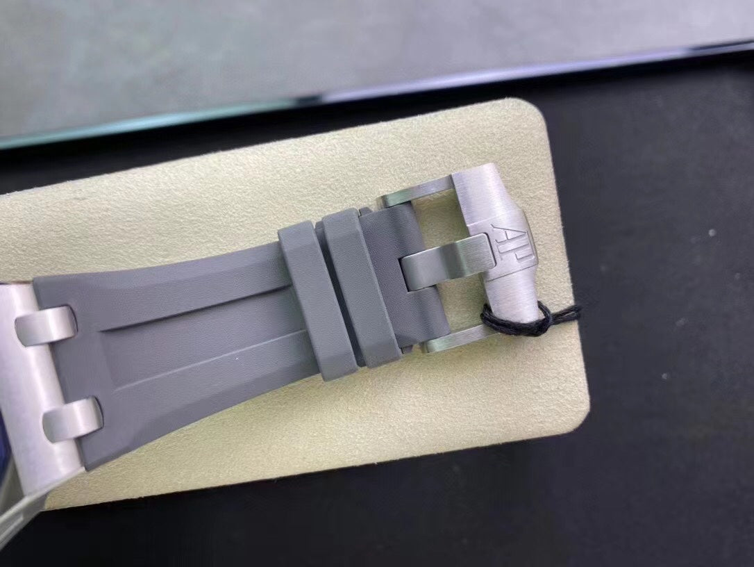 2021年 オーデマ ピゲ新作 ロイヤル オーク オフショア ダイバー 15720ST.OO.A009CA.01 - 浦山時計店