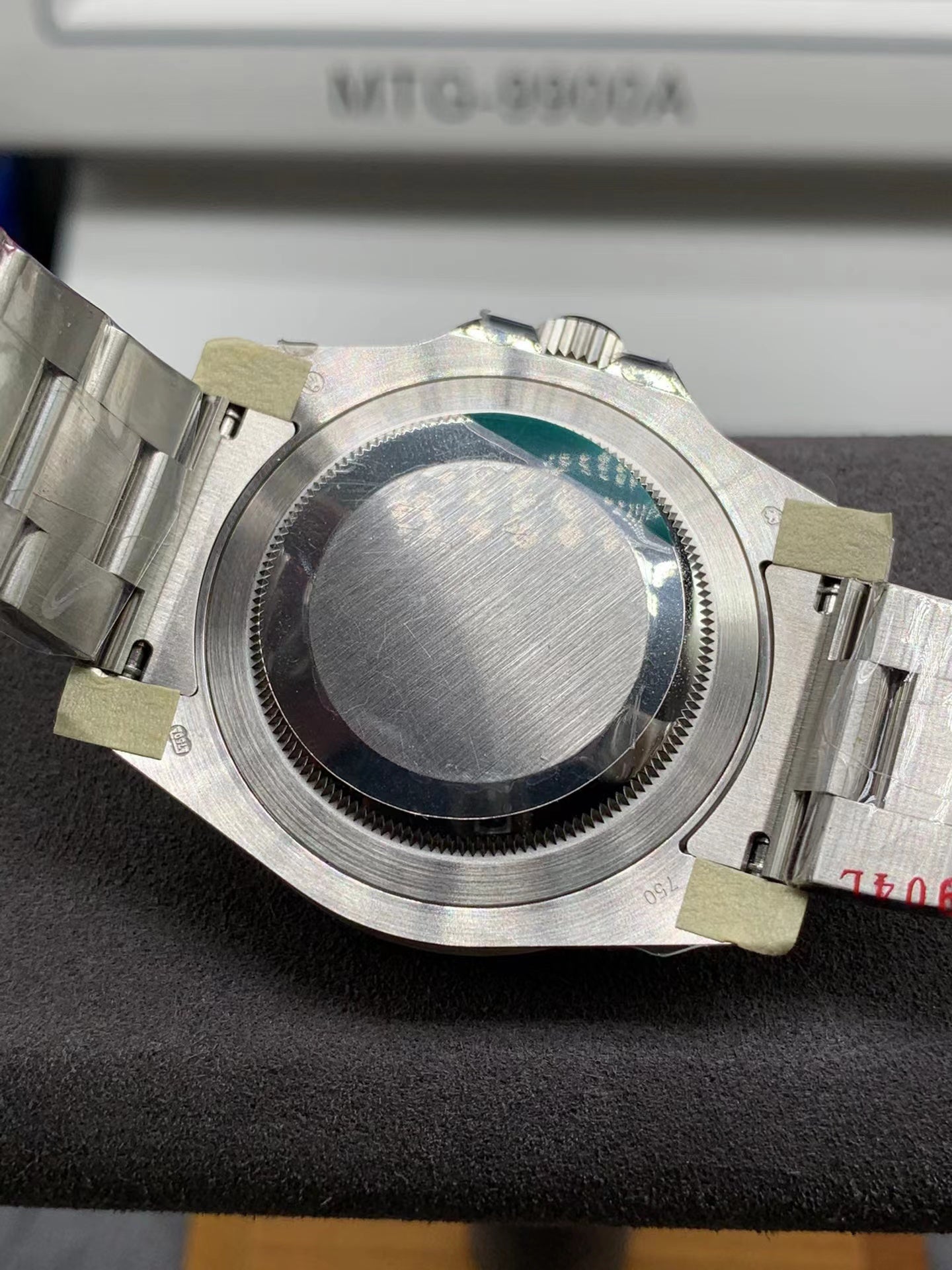 ロレックス GmtマスターⅡ 自動巻き ブラック 文字盤 ホワイトゴールド  126719BLRO-0002