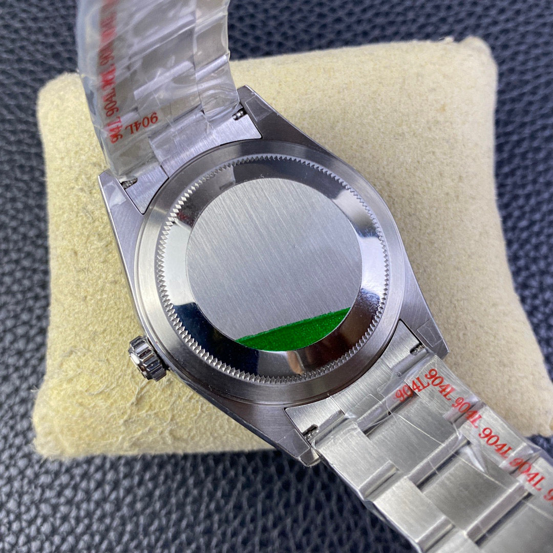 ロレックス スカイドゥエラー 326934