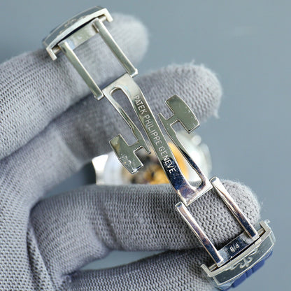 パテック フィリップ アクアノート トラベルタイム ウォッチ Ref. 5650G