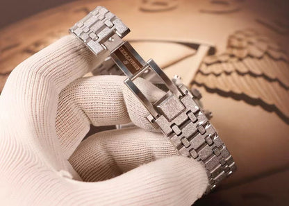 オーデマ・ピゲ ロイヤル オーク クロノグラフ フロステッドゴールド 26331BC.GG.1224BC.02 - 浦山時計店