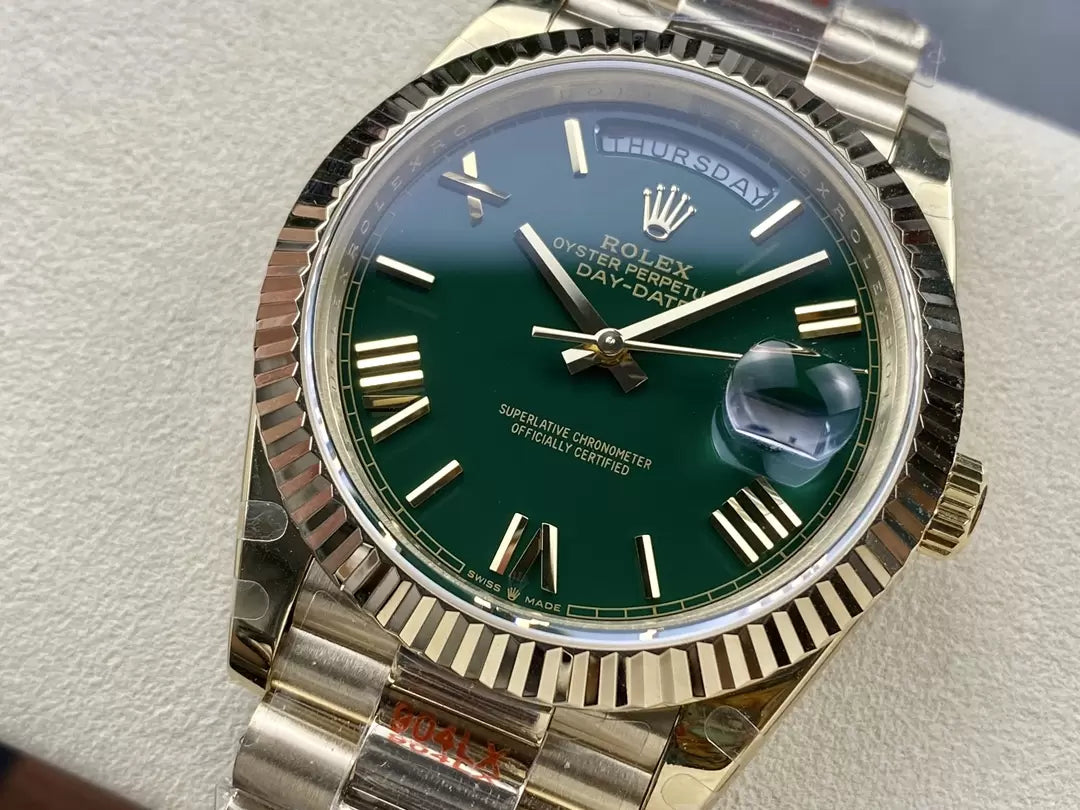 ロレックス デイデイト40 228238-0061