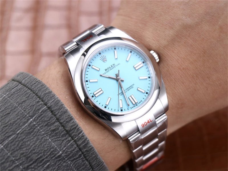 ロレックス オイスターパーペチュアル41 124300 - 浦山時計店