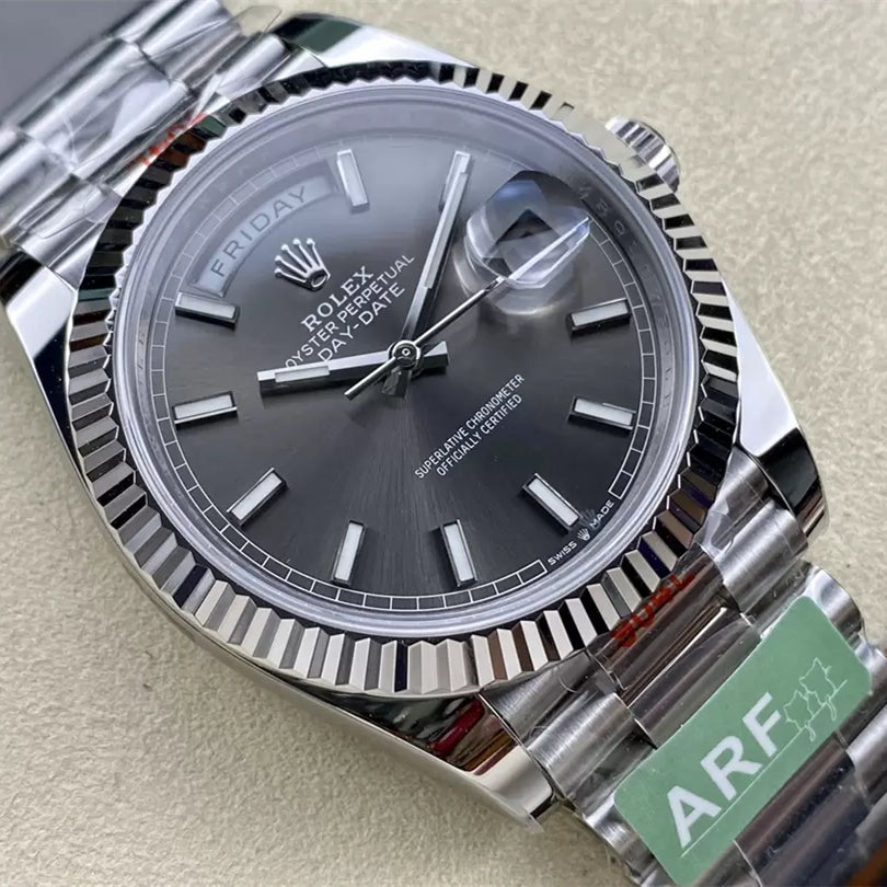 ロレックス デイデイト40 228239-0060