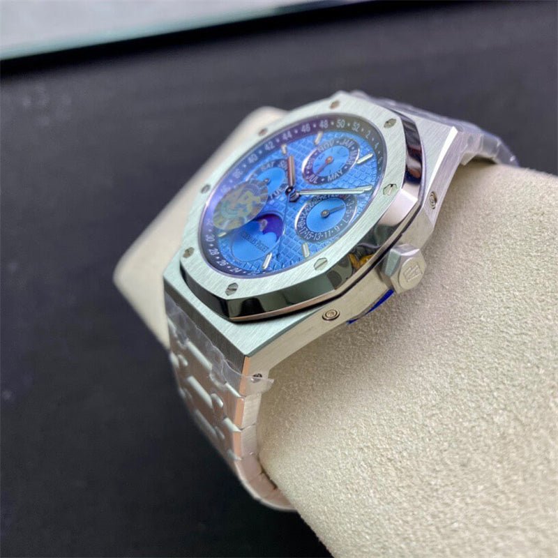 オーデマピゲ ロイヤルオーク パーペチュアルカレンダー世界限定50本 26574PT.OO.1220PT.01 - 浦山時計店