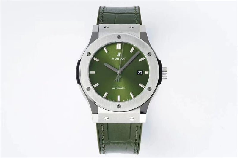 ウブロ クラシック フュージョン チタニウム グリーン 511.NX.8970.LR - 浦山時計店