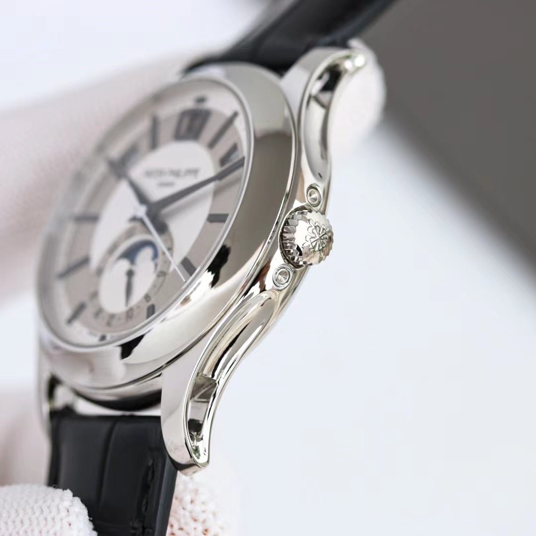 パテック フィリップ アニュアルカレンダー 5205G-001 - 浦山時計店