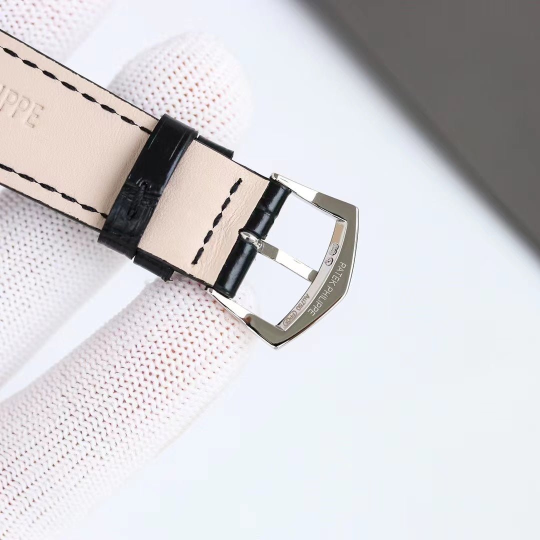 パテック フィリップ アニュアルカレンダー 5205G-001 - 浦山時計店