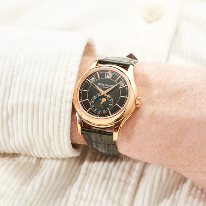 パテックフィリップ - コンプリケーション アニュアルカレンダー 5205R-011 - 浦山時計店