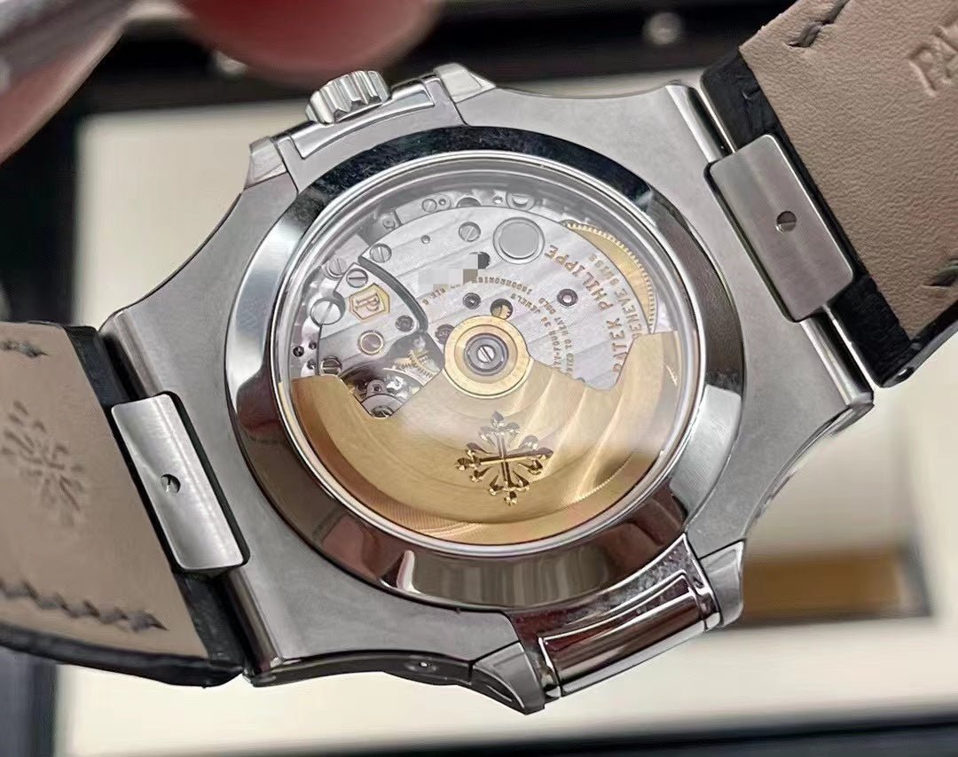 パテック フィリップ ノーチラス アニュアルカレンダー 5726A-001 - 浦山時計店