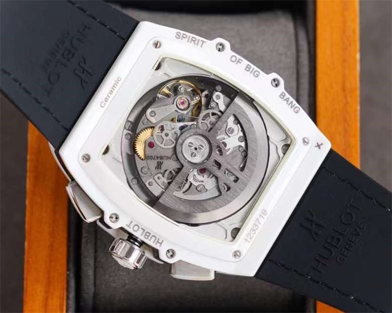 ウブロ スピリット オブ ビッグバン ホワイト セラミック 601.HX.0173.LR - 浦山時計店