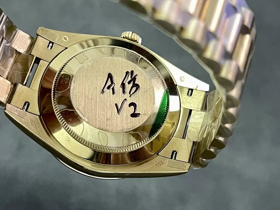 ロレックス デイデイト40 228238-0067