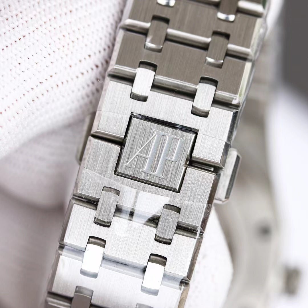 オーデマピゲ ロイヤルオーク パーペチュアル カレンダー チャイナ限定88本 26609TI.OO.1220TI.01 - 浦山時計店