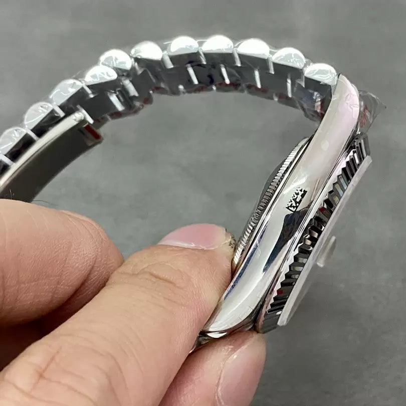 ロレックス デイデイト 40 228236-0002