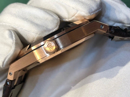 AUDEMARS PIGUET オーデマ・ピゲ ロイヤルオーク シルバー 15400OR.OO.D088CR.01 - 浦山時計店