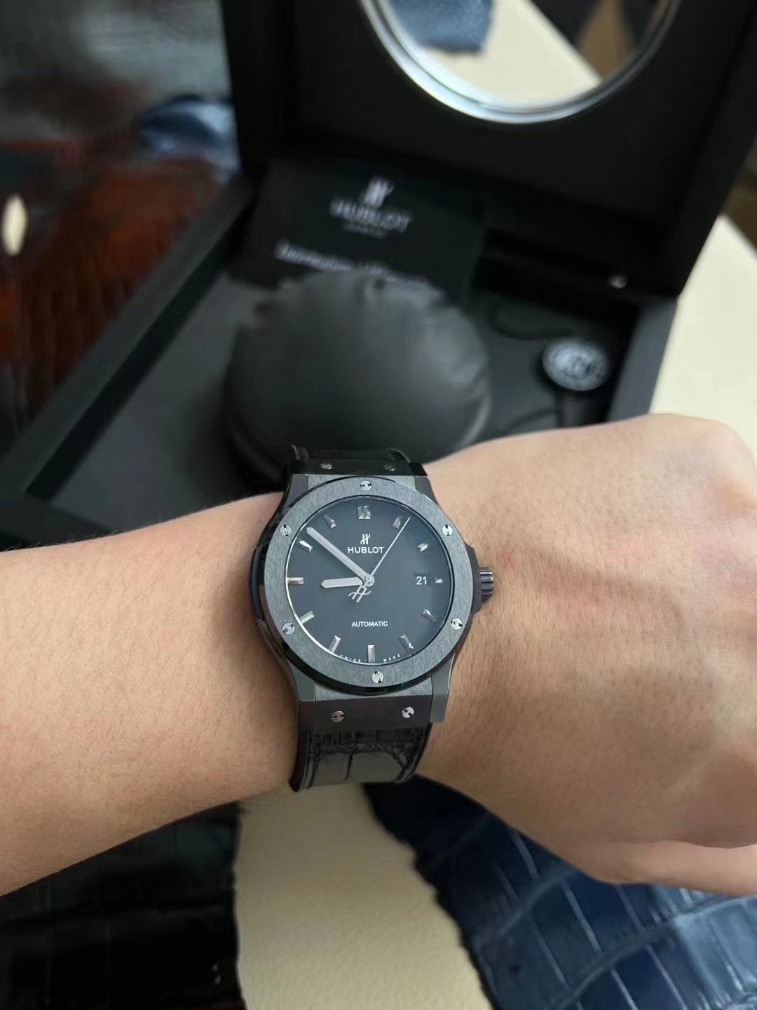 HUBLOT ウブロ クラシック フュージョン ブラックセラミック 565.CM.1470.RX - 浦山時計店
