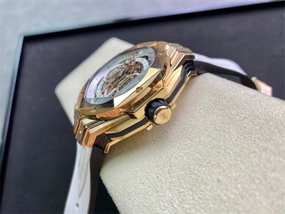 ウブロビッグバン ウニコ サンブルーII キングゴールド ホワイト 世界限定100本 418.OX.2001.RX.MXM20 - 浦山時計店