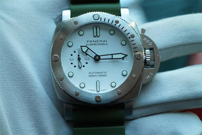 パネライ サブマーシブル クアランタクアトロ ビアンコ PAM01226 - 浦山時計店