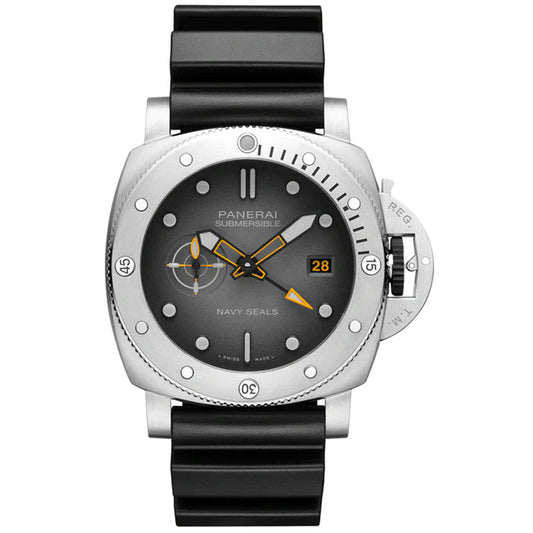 パネライ サブマーシブル PAM01323 - 浦山時計店