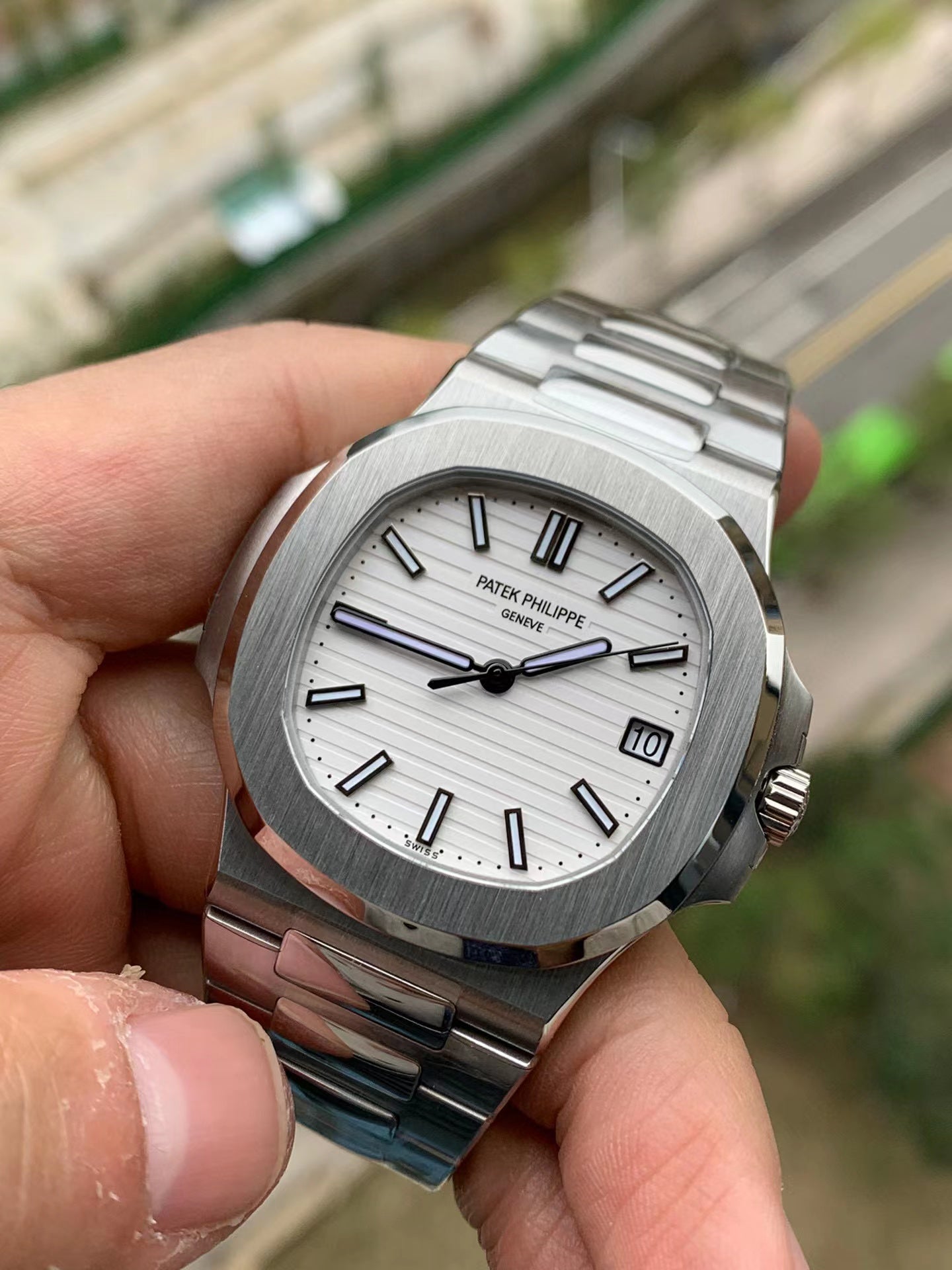 PATEK PHILIPPEパテック・フィリップ ノーチラス 5711/1A-011 ホワイト - 浦山時計店