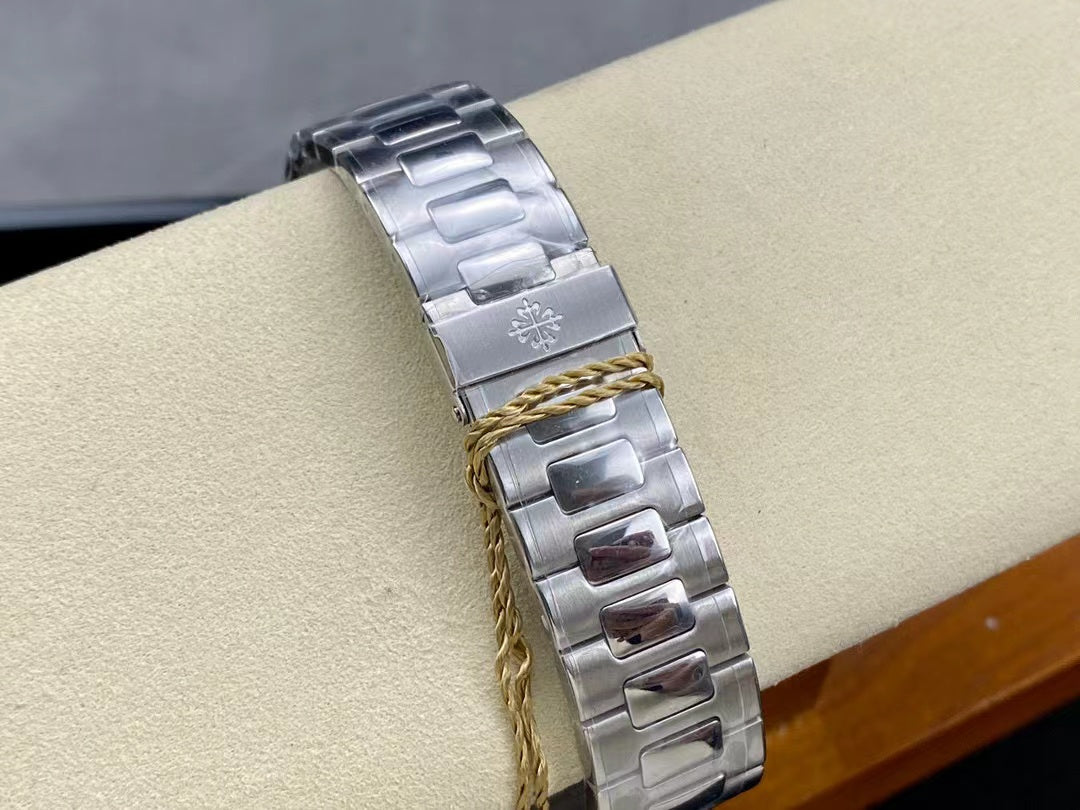 パテックフィリップ ノーチラス クロノグラフ PATEK PHILIPPE 5980/1A-014 - 浦山時計店