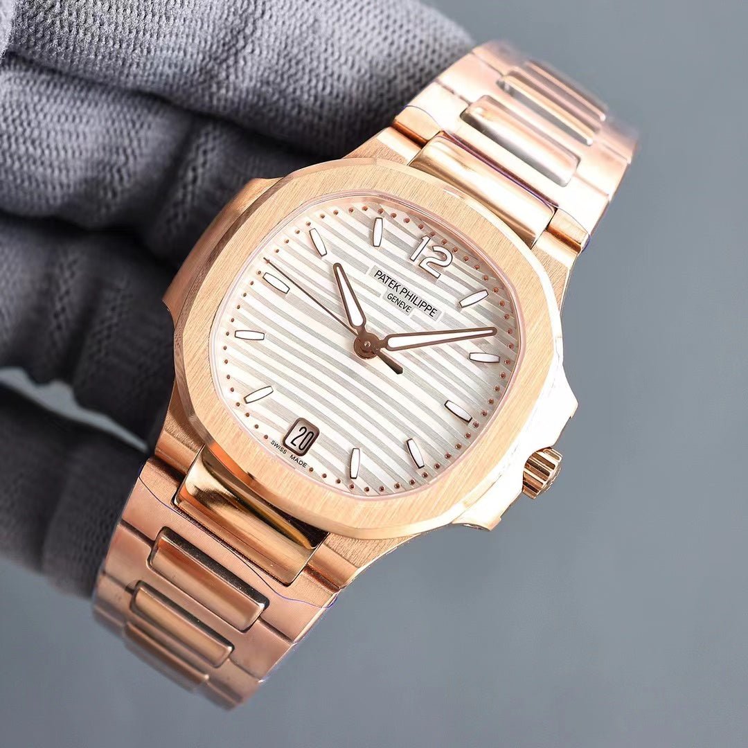 パテックフィリップ ノーチラス PATEK PHILIPPE NAUTILUS 7118/1R-001 - 浦山時計店