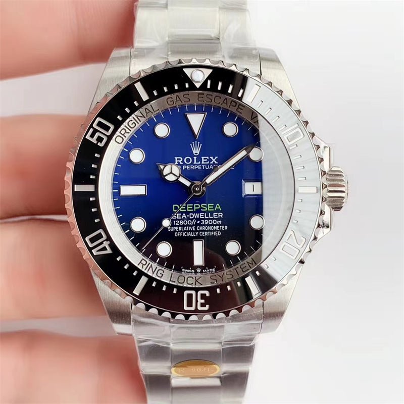 ロレックス ROLEX DEEPSEAディープシーD-BLUE ダイアル 126660 - 浦山時計店