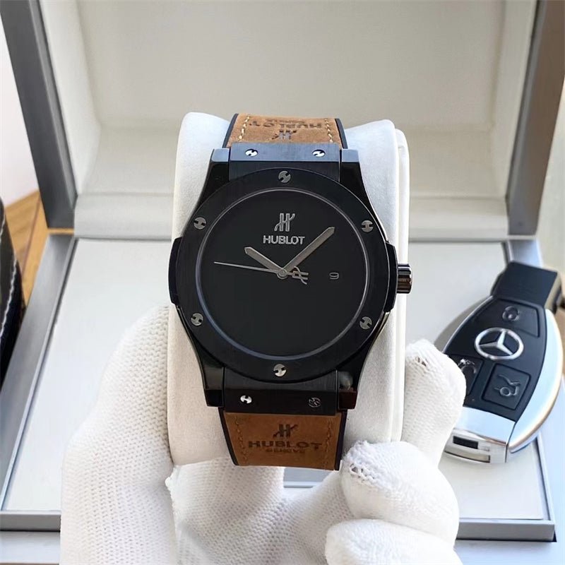 ウブロ クラシックフュージョン ブラックセラミック YOSHIDA限定88本511.CM.1470.RX.MYOS - 浦山時計店